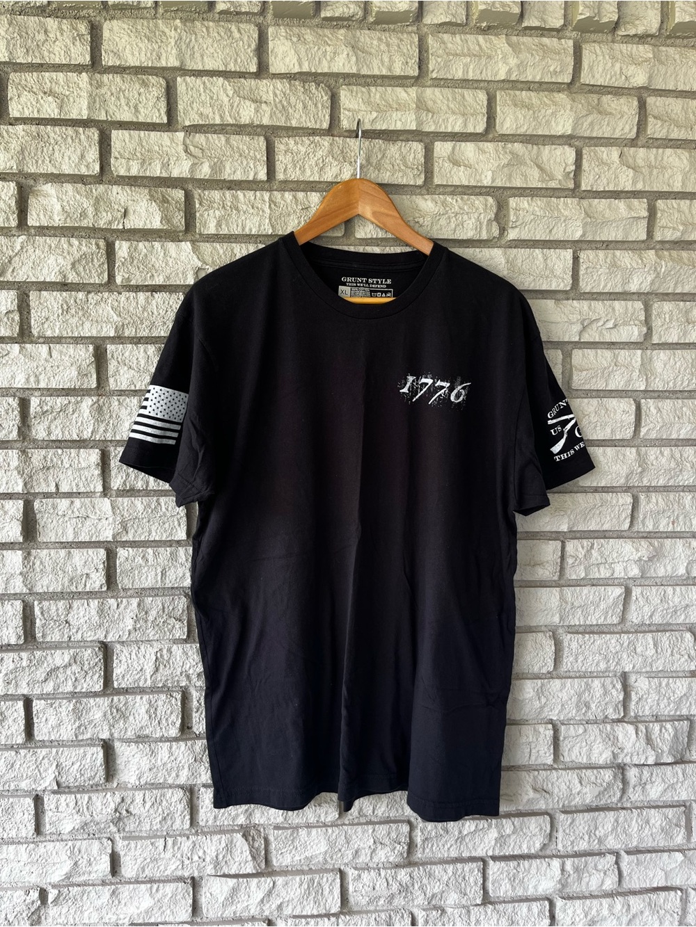 Grunt Style US Flag 1776 Crewneck Black Tee Size XL